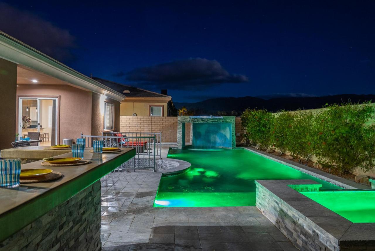 Sentiero - New Resort Style Living, Multi Level Pool Indio Exteriér fotografie